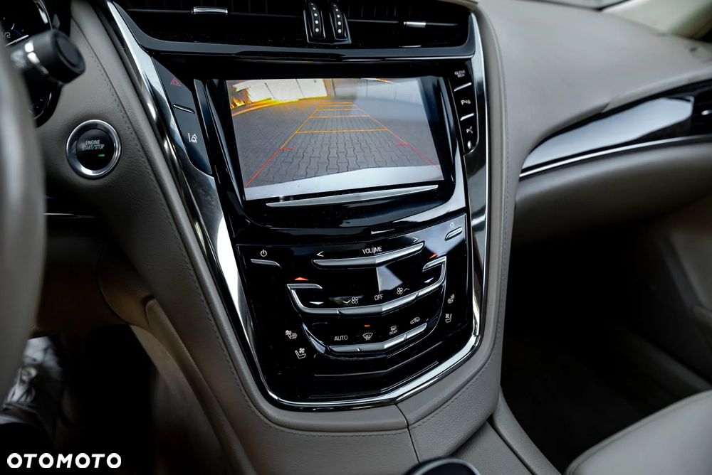 Cadillac CTS - 26