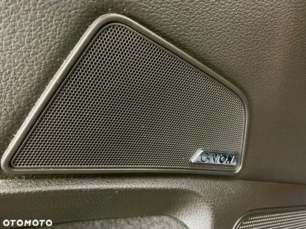 Skoda Superb 2.0 TDI L&K DSG - 34