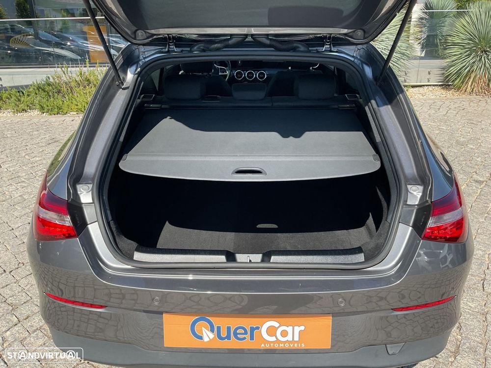 Mercedes-Benz CLA 180 d Shooting Brake Progressive Aut. - 12