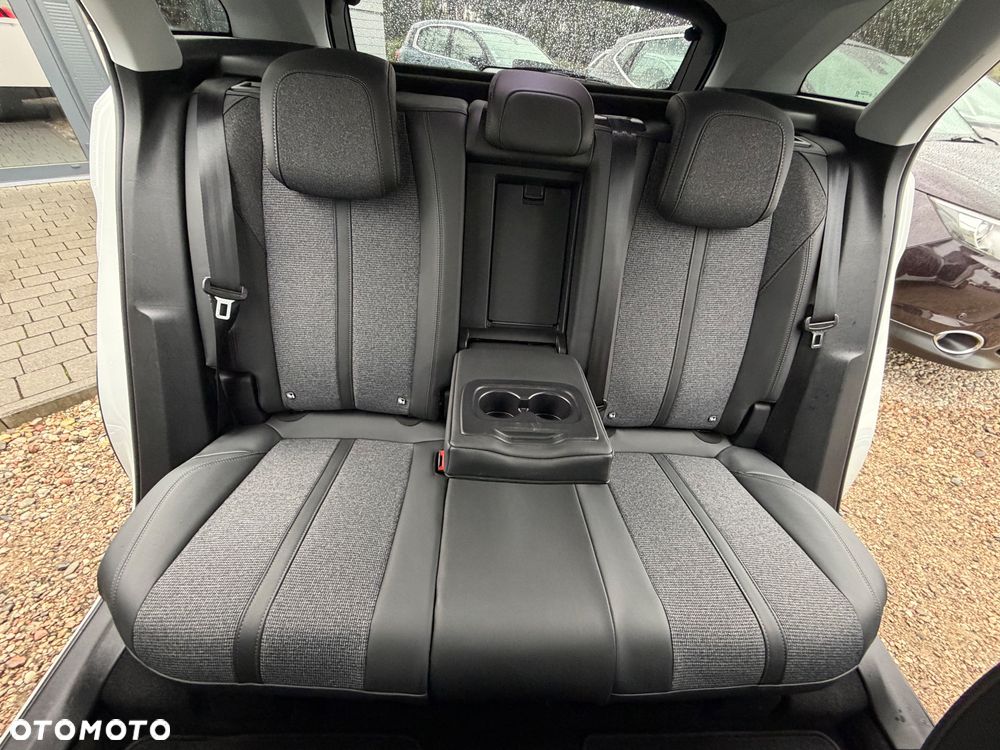 Peugeot 3008 BlueHDi 130 Stop & Start Allure - 27