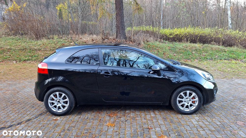 Kia Rio 1.2 Dream-Team Edition - 6