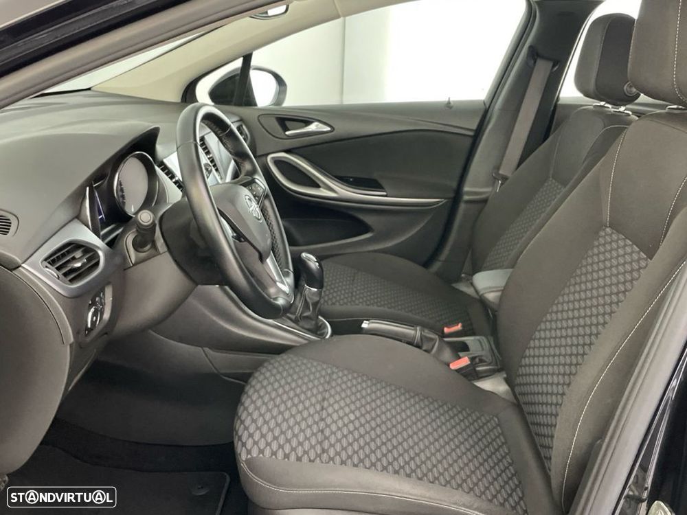 Opel Astra 1.6 CDTI Dynamic S/S - 11