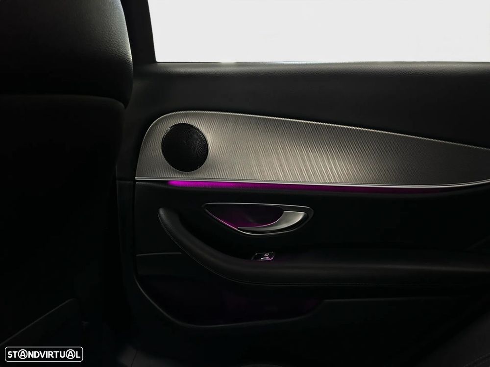 Mercedes-Benz E 220 d Avantgarde - 17