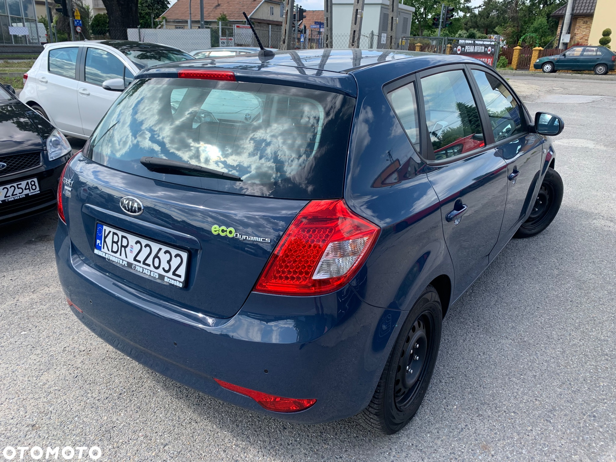 Kia Ceed 1.4 CVVT Dream-Team Edition - 9
