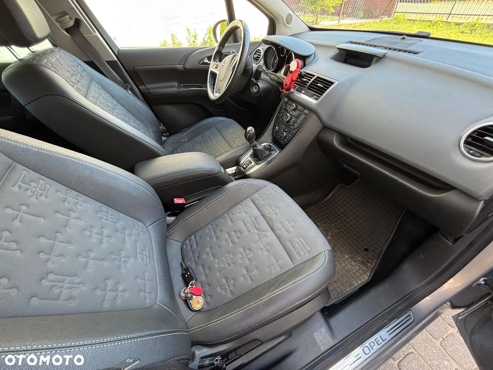 Opel Meriva - 18