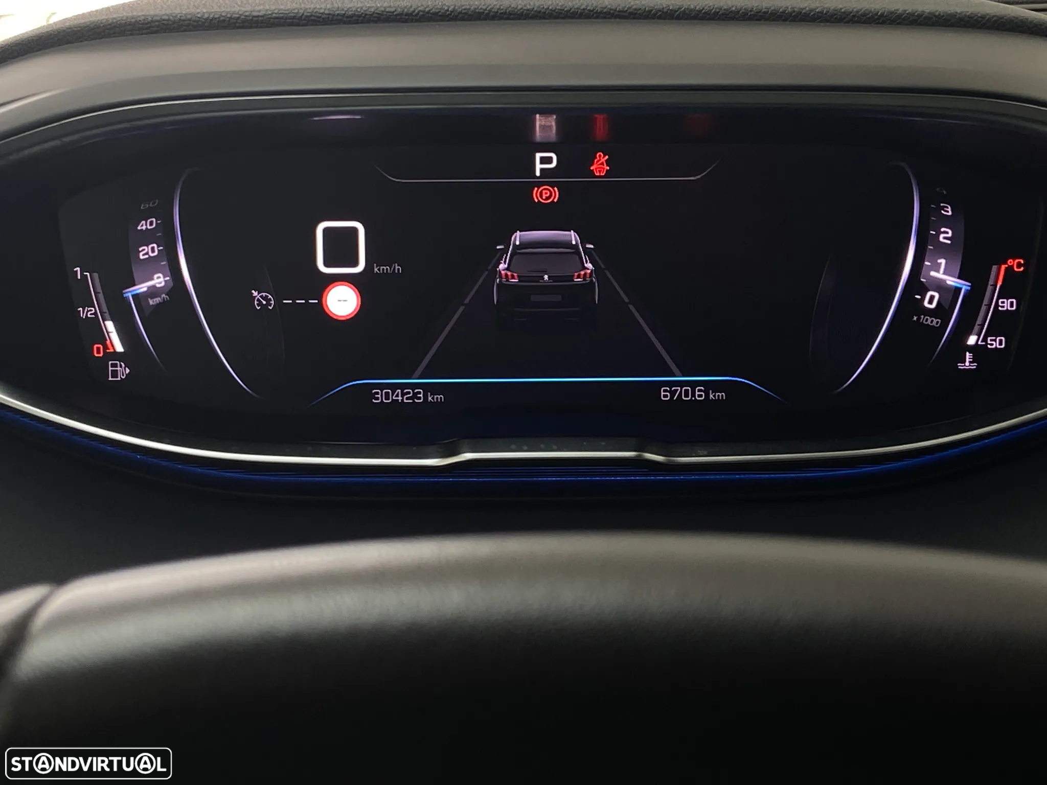 Peugeot 5008 1.2 PureTech Allure Pack EAT8 - 17