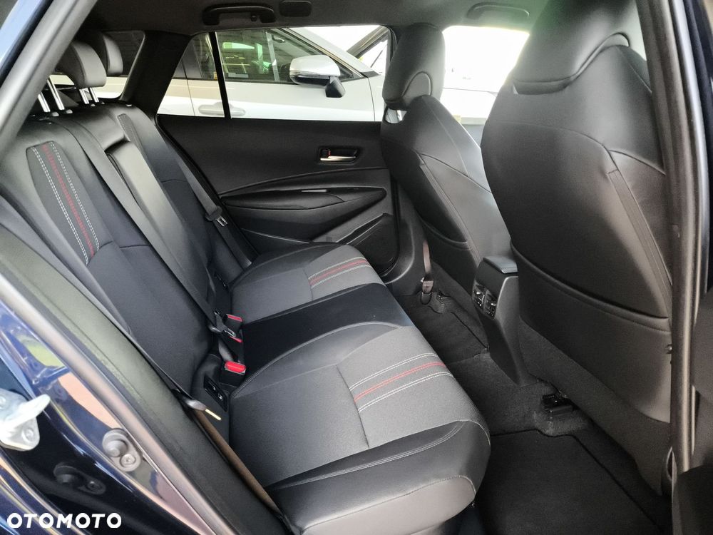 Toyota Corolla 2.0 Hybrid GR Sport - 10