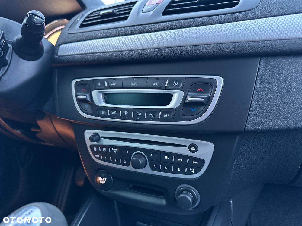 Renault Megane TCe 130 Dynamique - 7