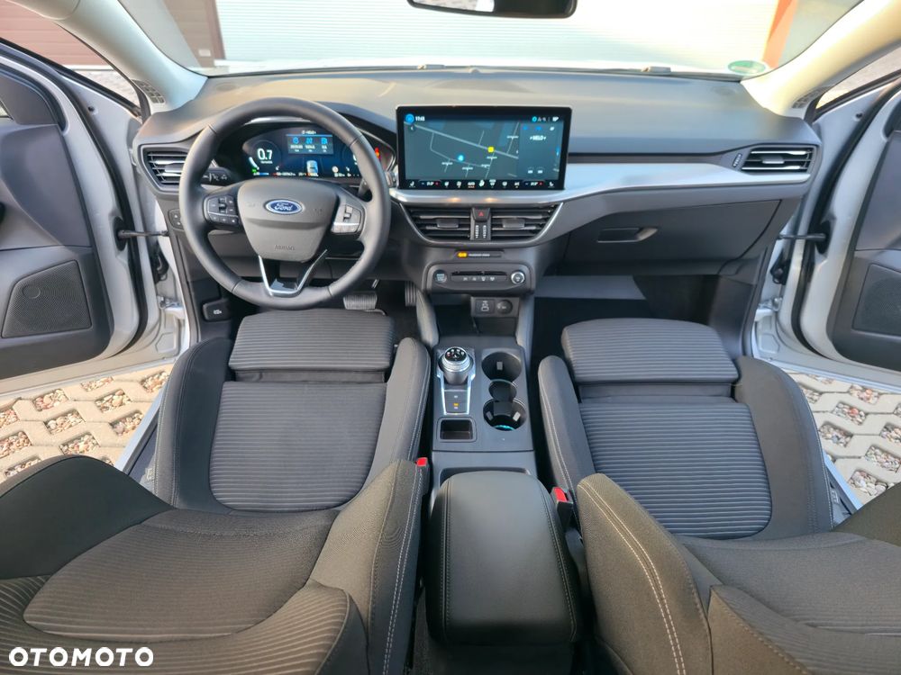 Ford Focus 1.5 EcoBlue Start-Stopp-System TITANIUM - 7