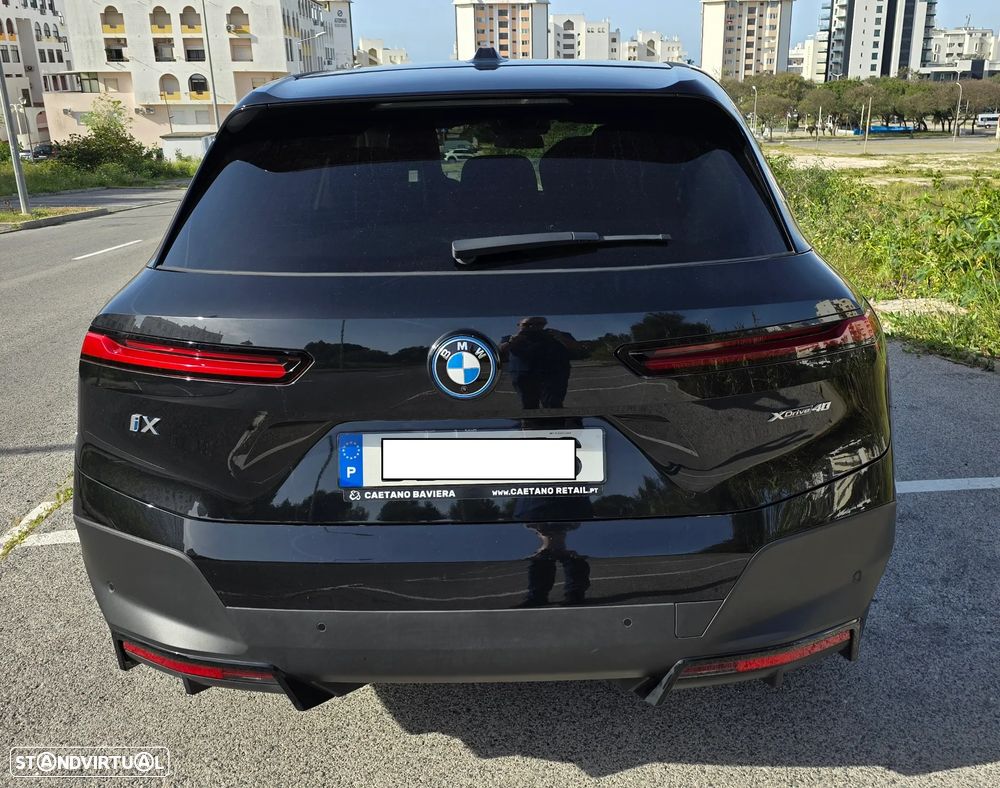 BMW iX xDrive 40 - 7