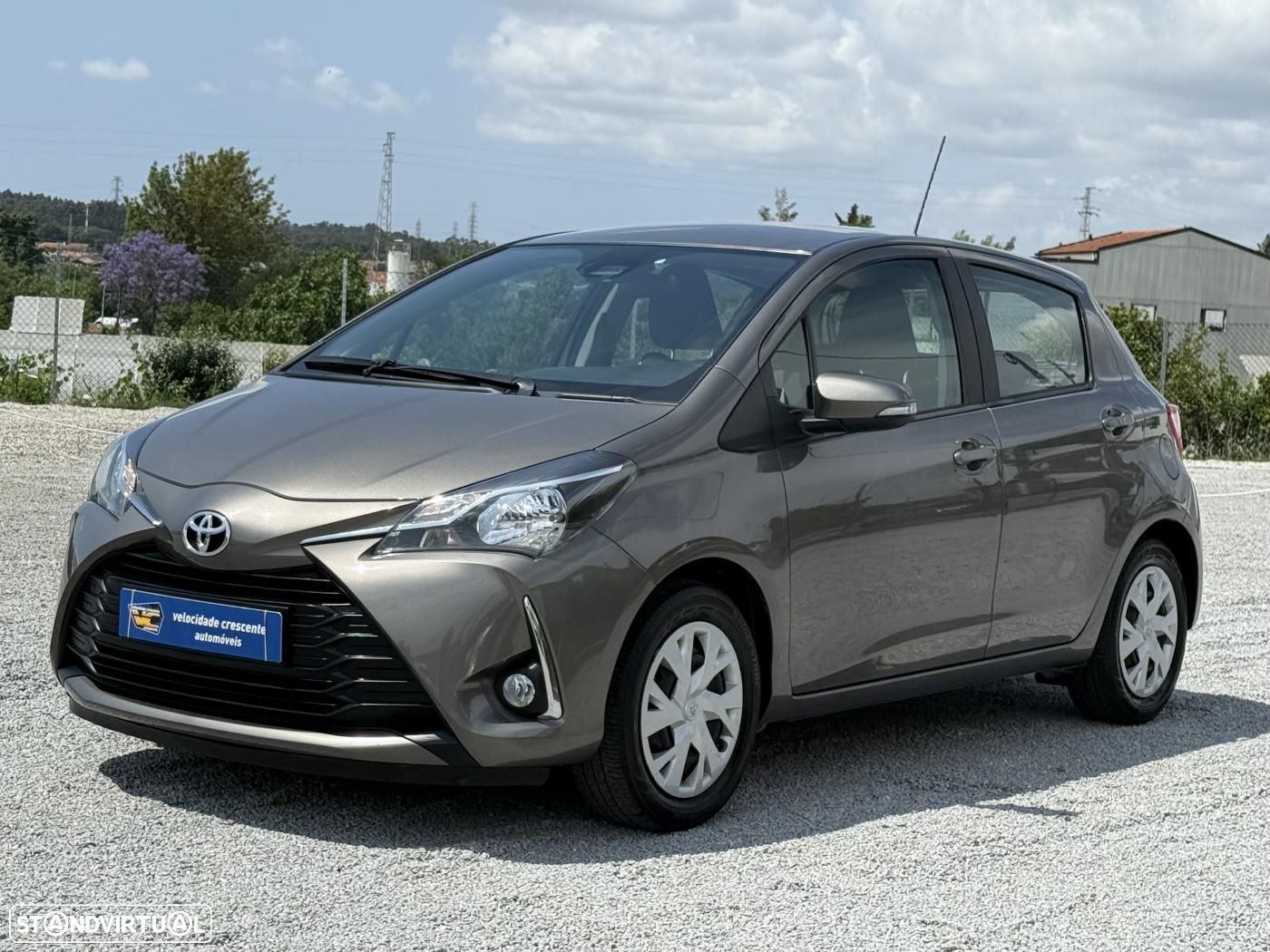 Toyota Yaris 1.0 VVT-i Comfort Plus - 3
