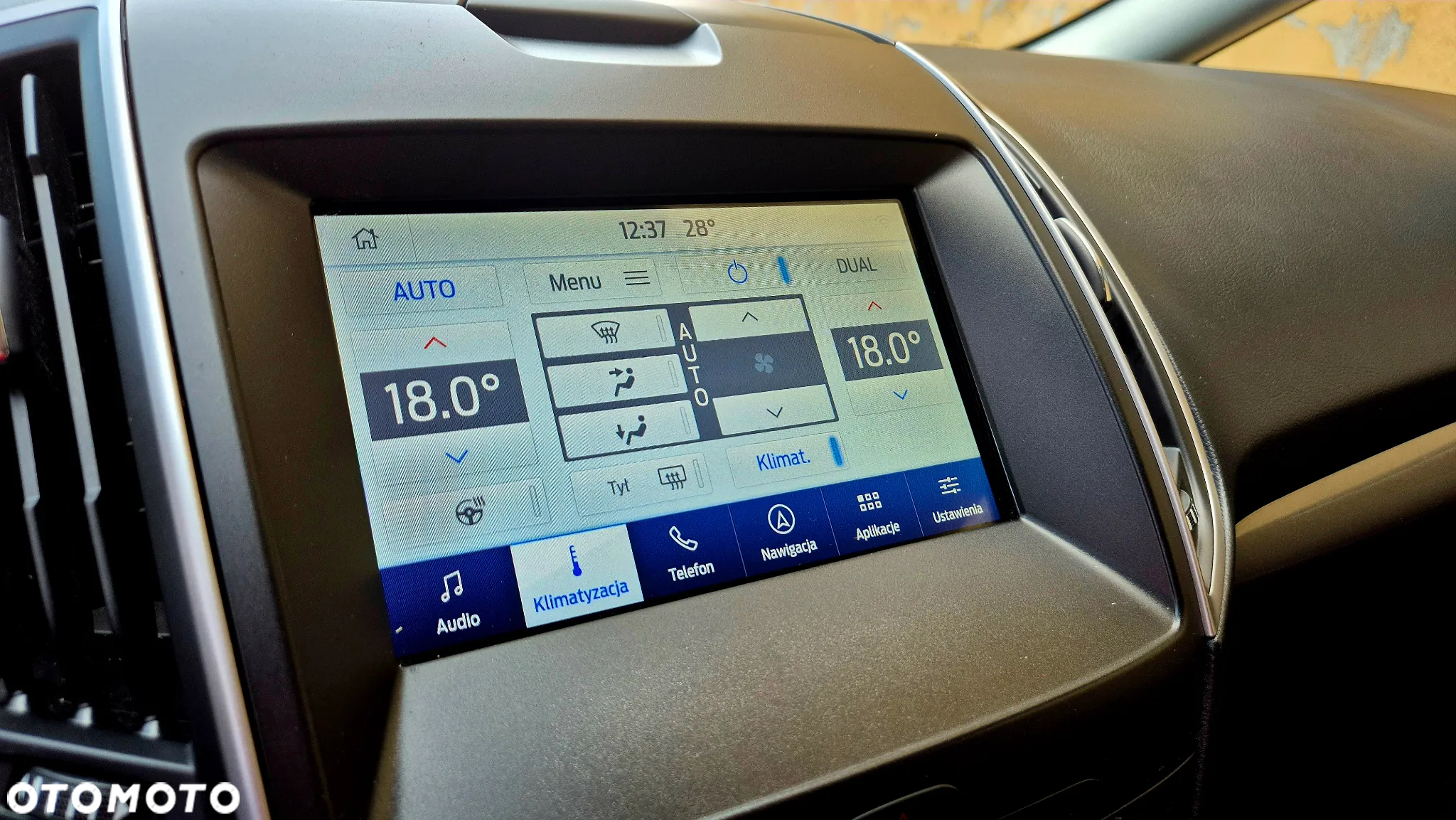 Ford S-Max 2.0 EcoBlue Titanium - 25