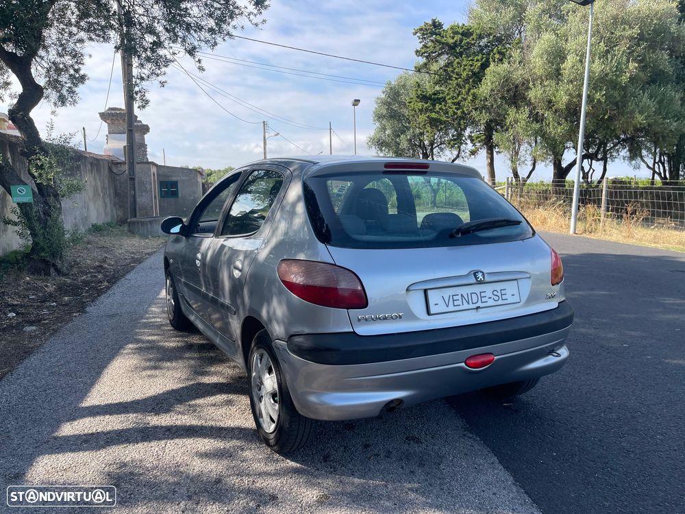 Peugeot 206 1.1 Color Line - 2