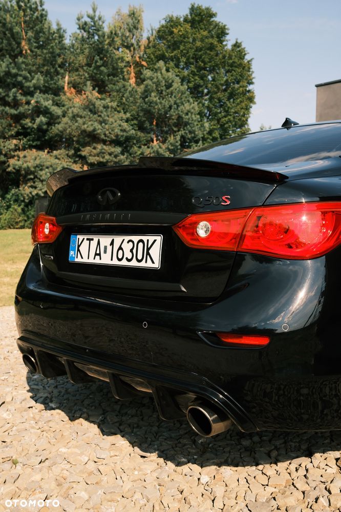 Infiniti Q50 - 16
