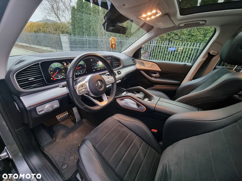 Mercedes-Benz GLE 300 d 4-Matic - 24