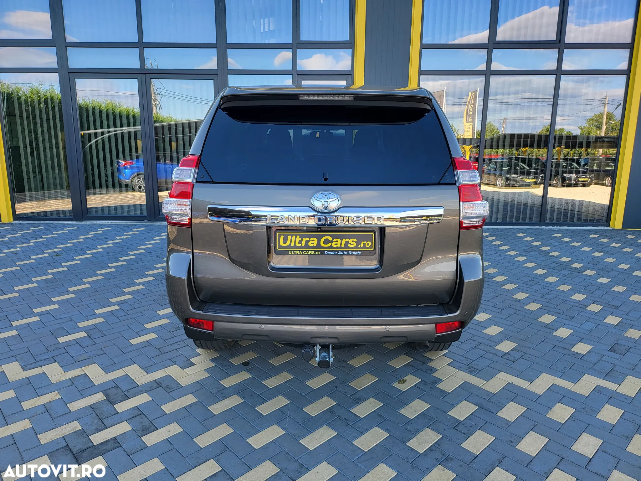 Toyota Land Cruiser 2.8l Turbo D-4D Aut. Luxury - 5