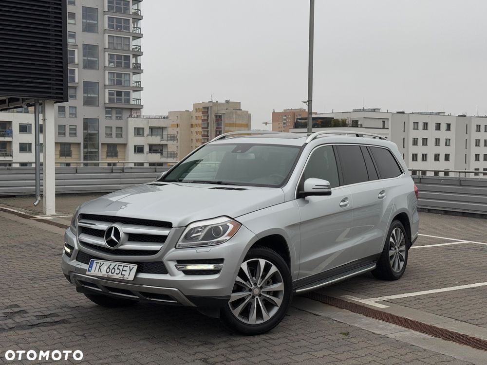 Mercedes-Benz GL - 13