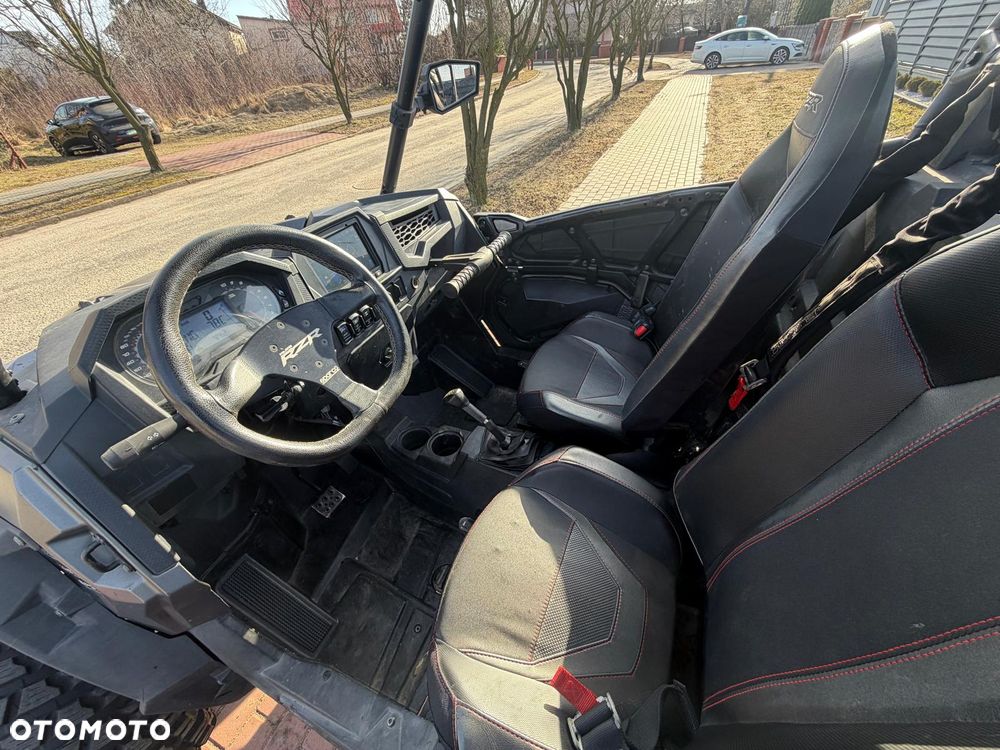 Polaris RZR - 9