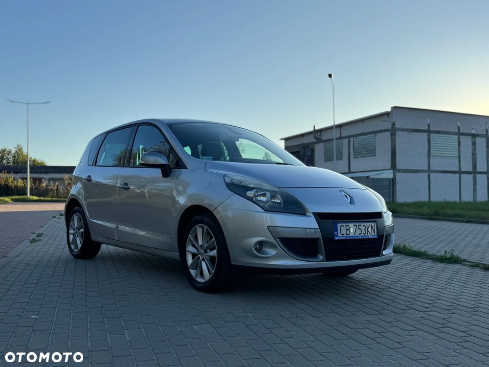 Renault Scenic 1.4 16V TCE Expression - 9