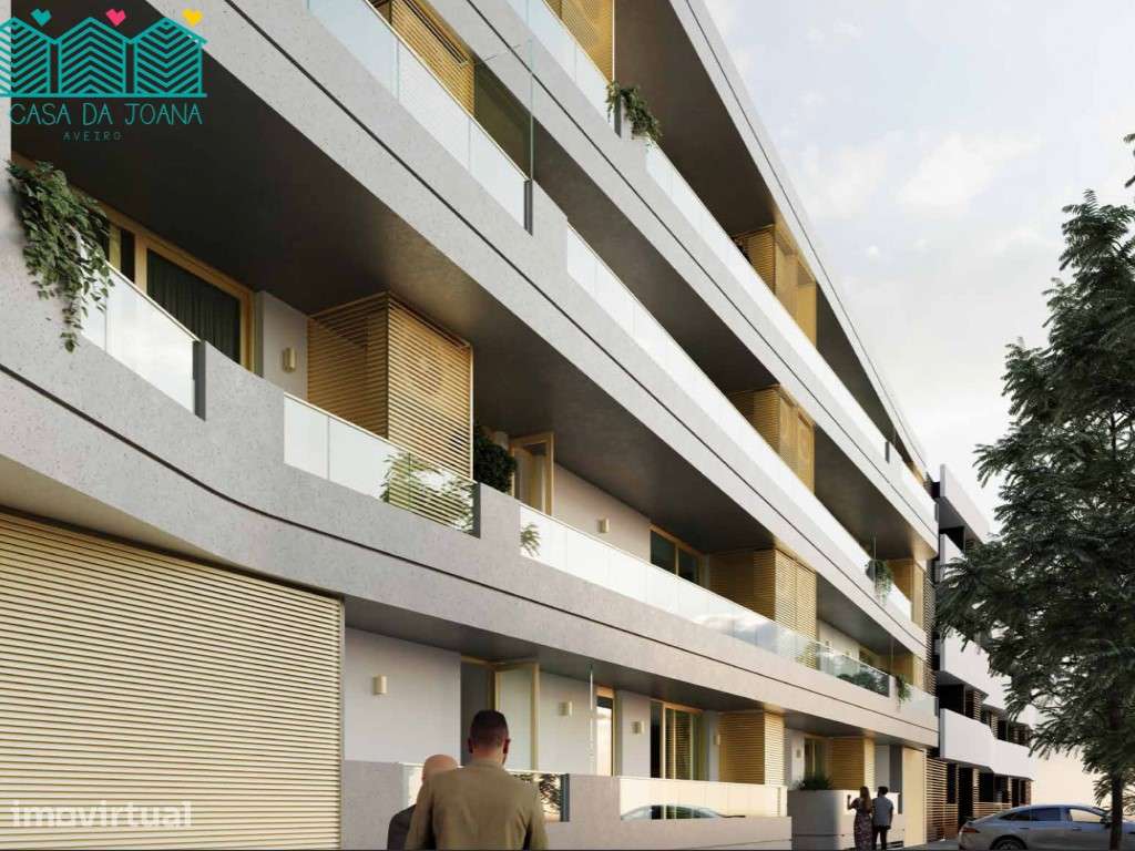 Apartamento T1+1 com Lugar de Garagem em Esgueira