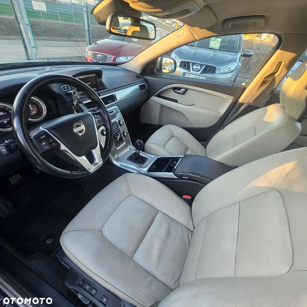 Volvo V70 - 30