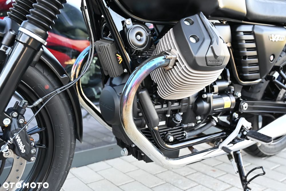 Moto Guzzi V7 - 38