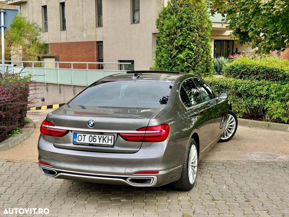 BMW Seria 7 730d xDrive - 7