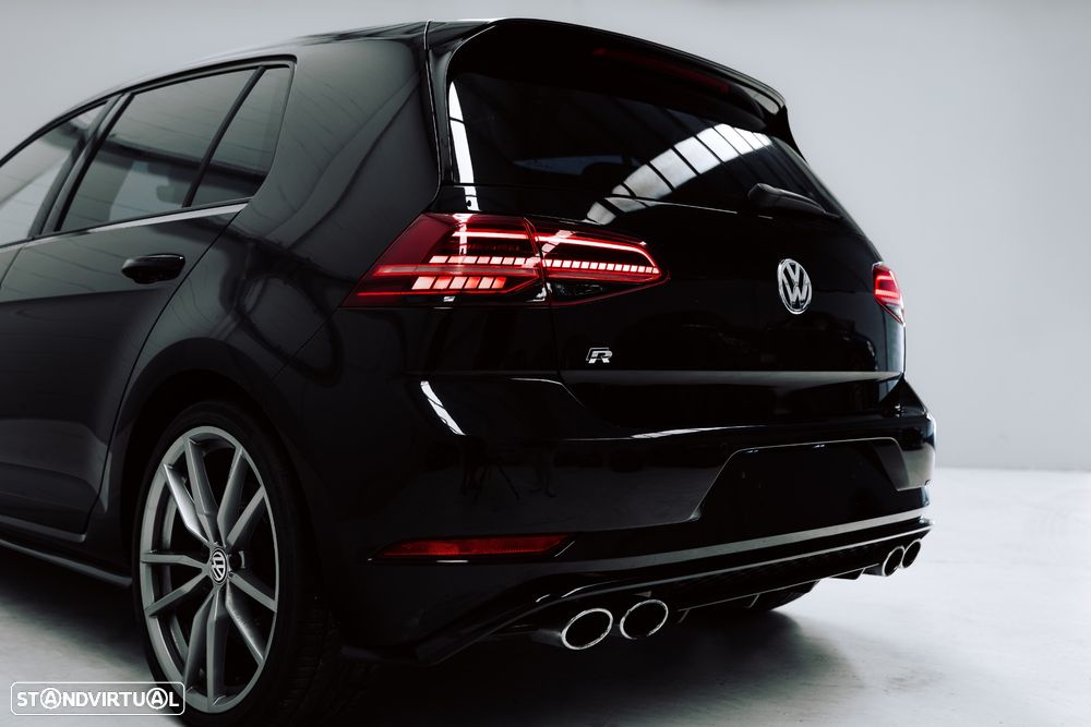 VW Golf R 4Motion (BlueMotion ) DSG - 6