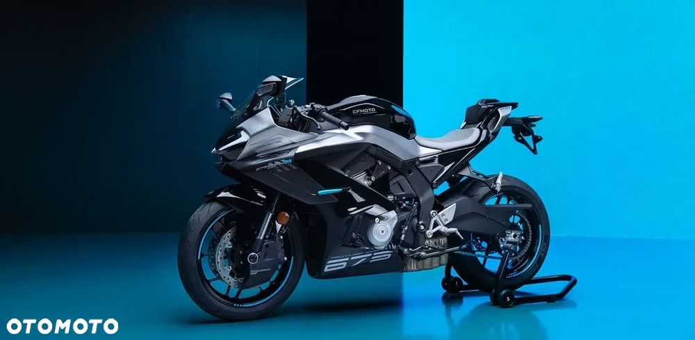 CFMoto 675SR - 8