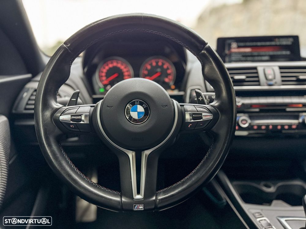BMW M2 Auto - 45
