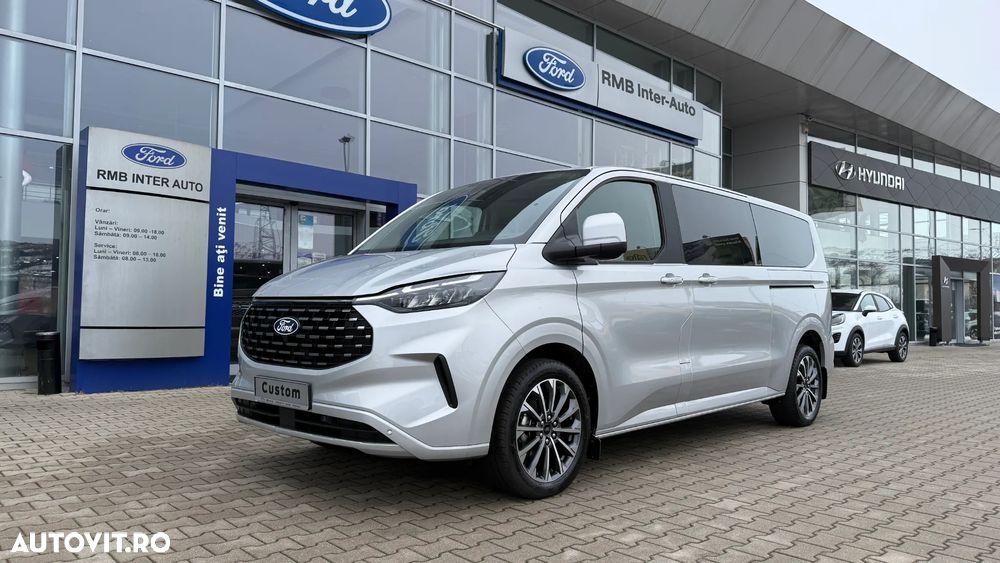 Ford Tourneo Custom - 39
