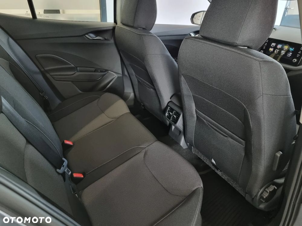 Skoda Fabia 1.0 TSI Drive DSG - 27