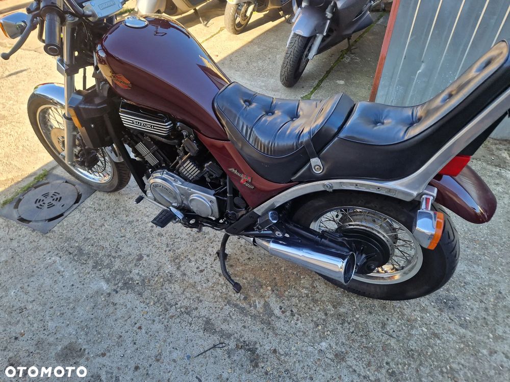 Suzuki GV - 7