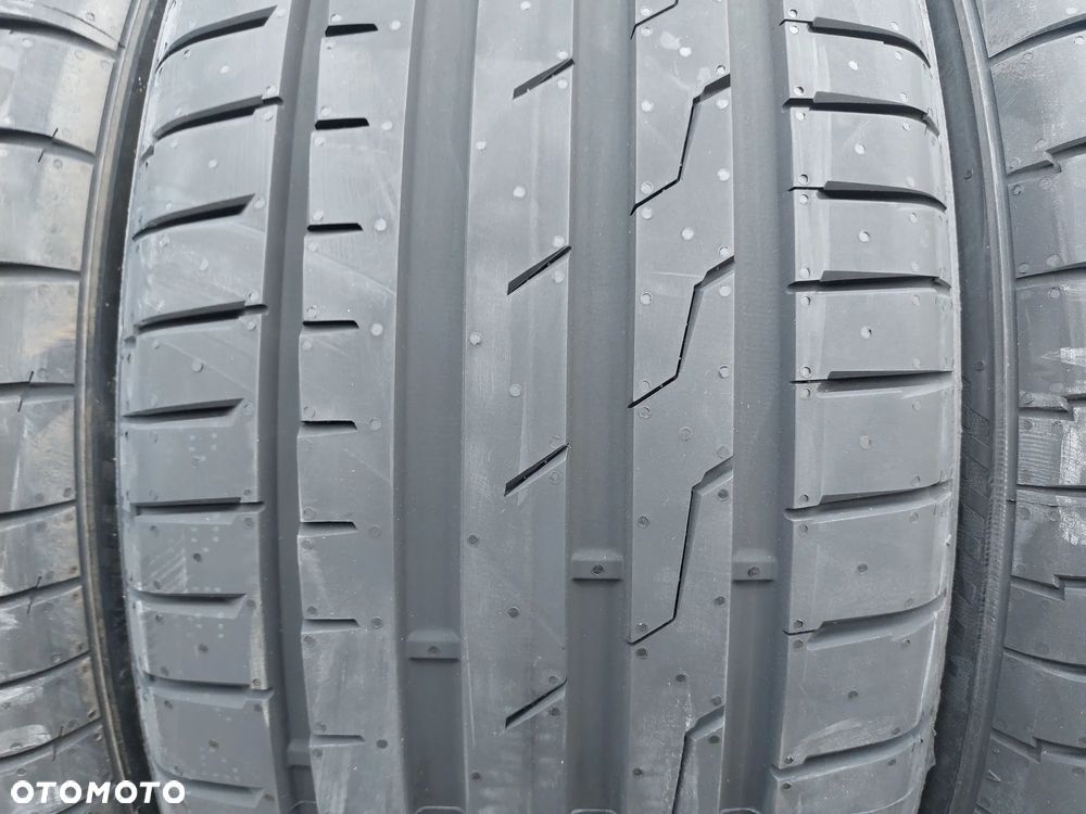 225/45 R19 96Y XL OPONY LETNIE ROADX RXMOTION DU71 DOT25 - 2