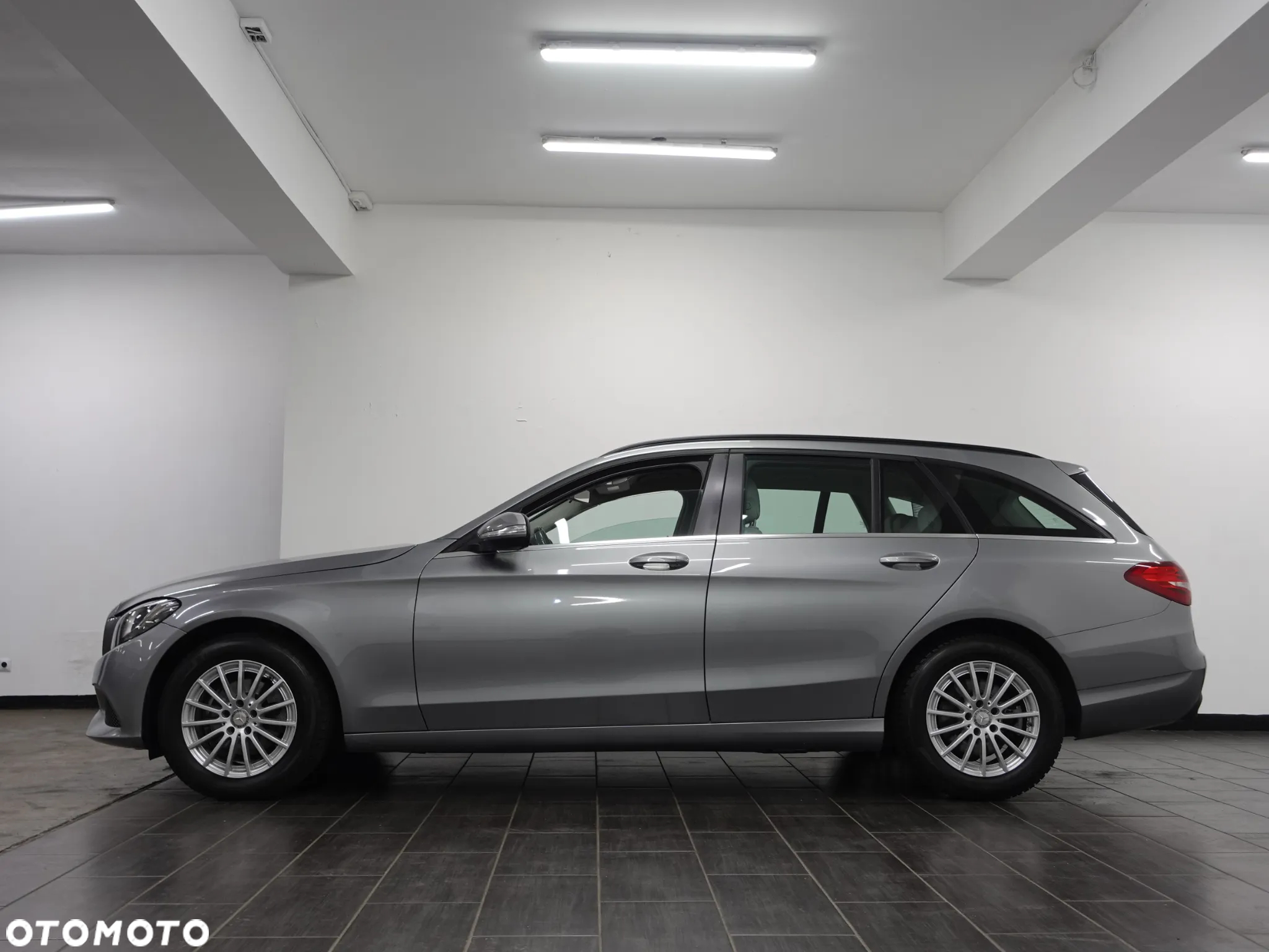 Mercedes-Benz Klasa C 180 (BlueTEC) d T - 5