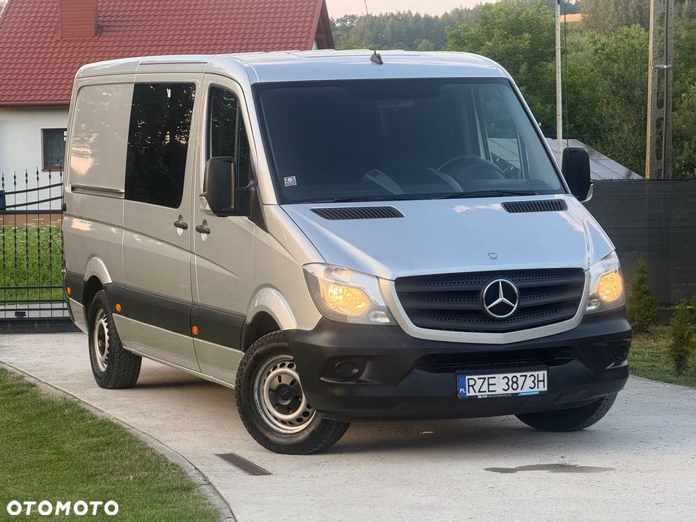 Mercedes-Benz SPRINTER - 33