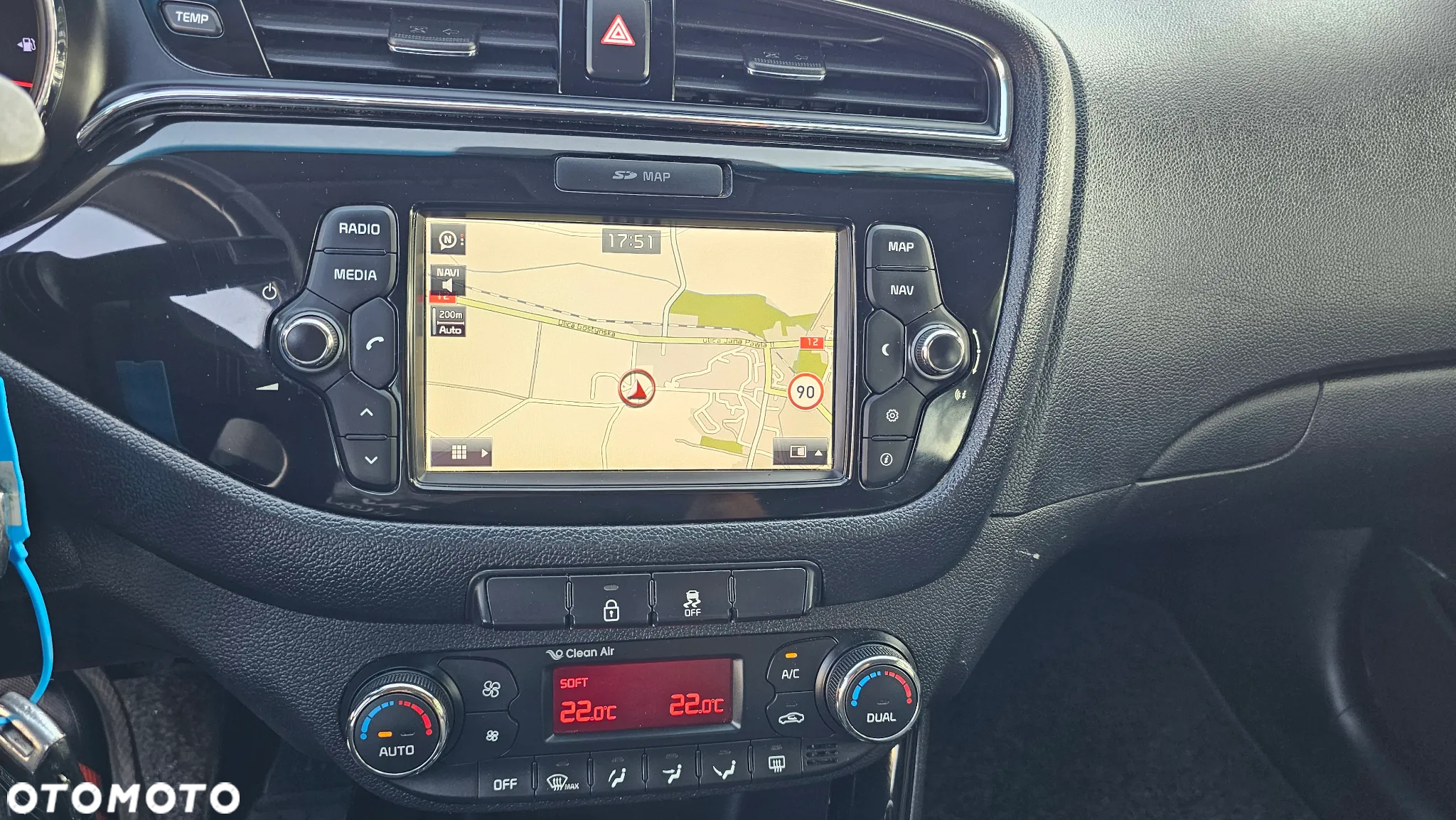 Kia Ceed SW 1.6 CRDi DCT Platinum Edition - 17