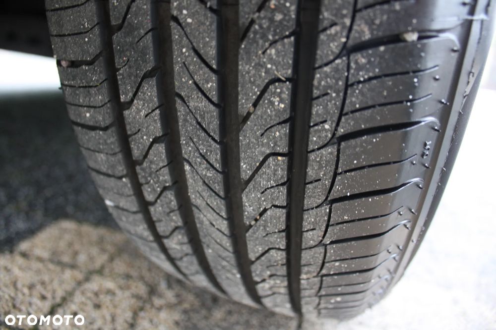 Volkswagen Golf 1.2 TSI MATCH - 24