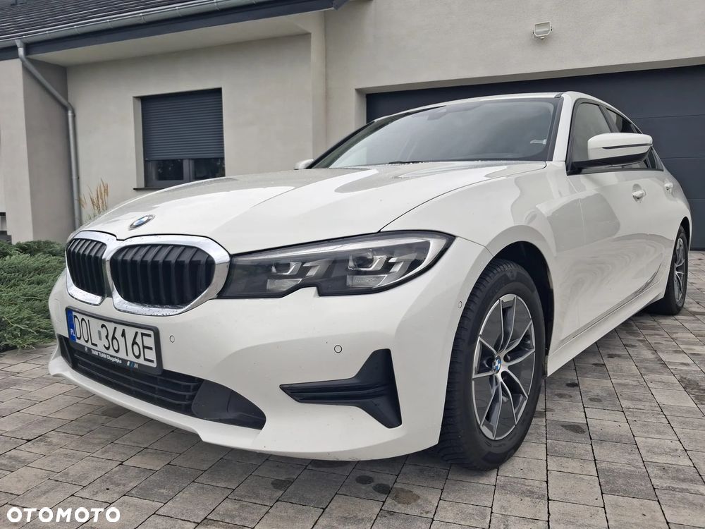 BMW Seria 3 318i Advantage - 5