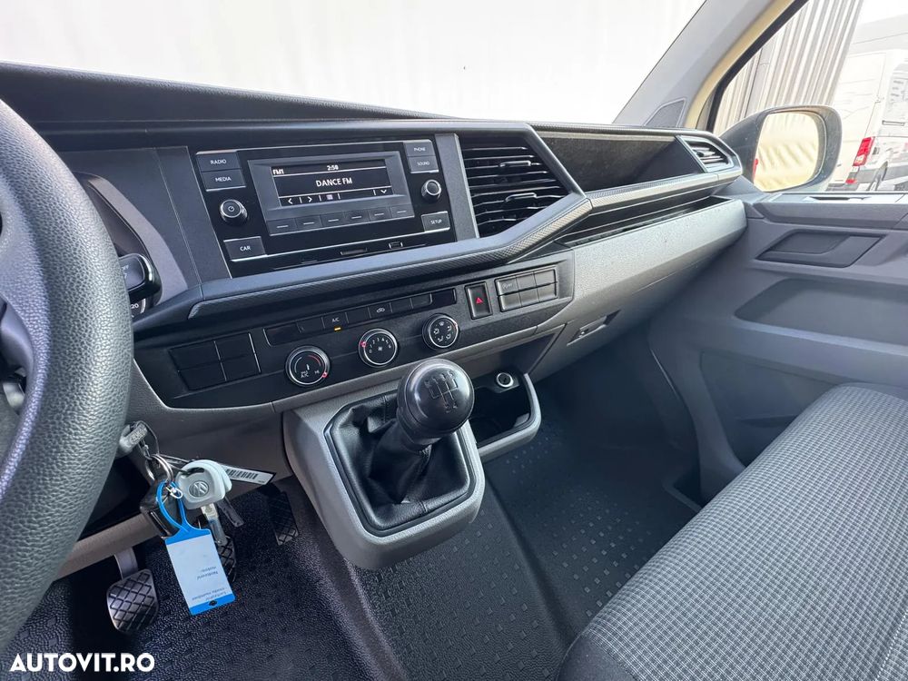 Volkswagen TRANSPORTER T6 - 11