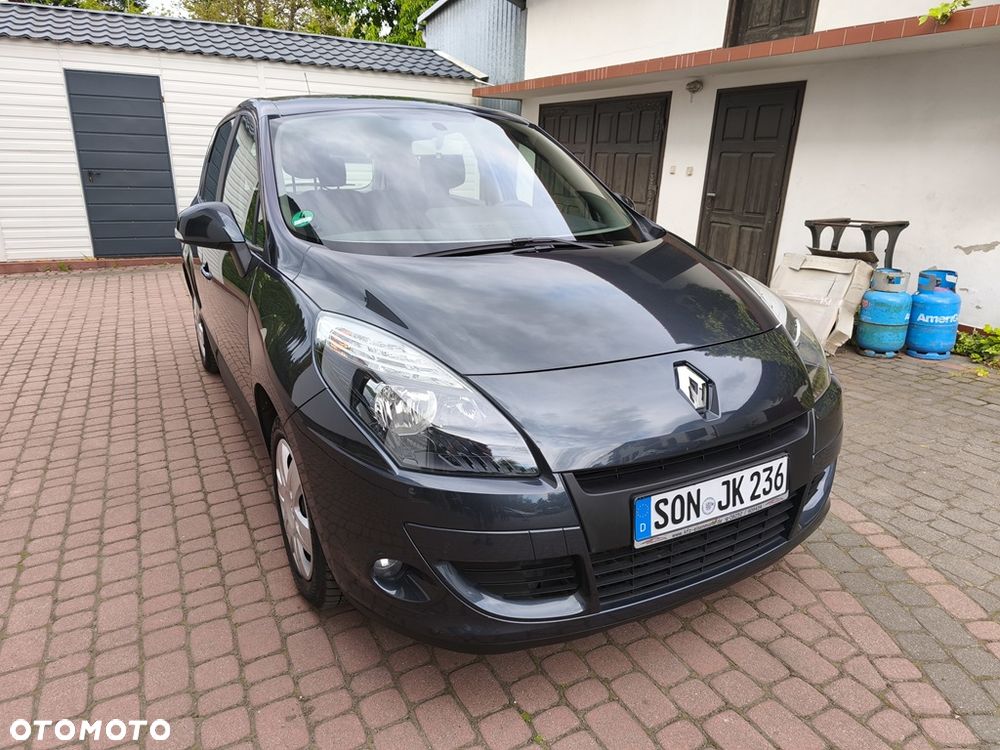 Renault Scenic 1.6 16V 110 TomTom Edition - 4
