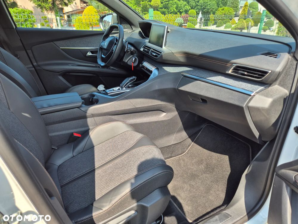 Peugeot 3008 - 9