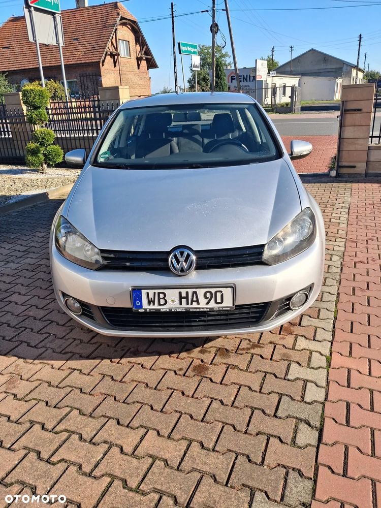 Volkswagen Golf - 2