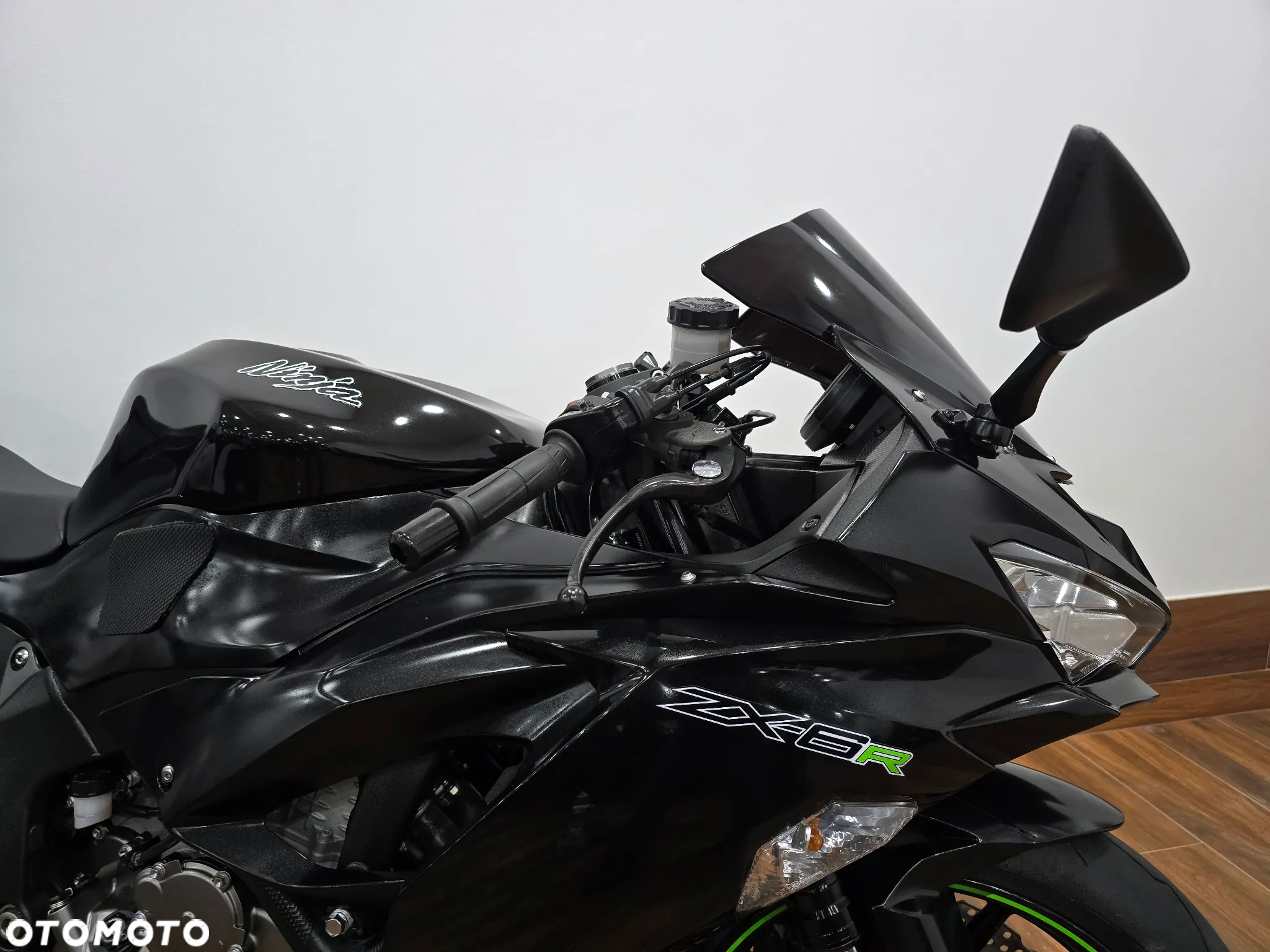 Kawasaki Ninja - 12