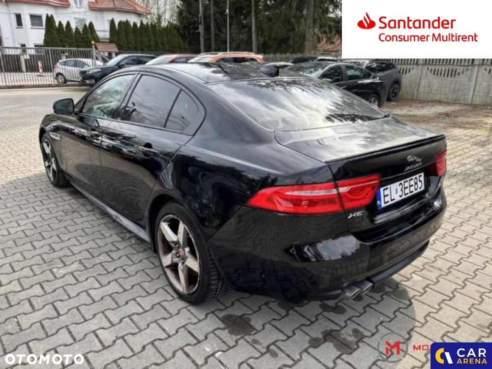 Jaguar XE - 5