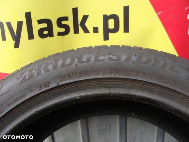 235/45 R18 Bridgestone Potenza S001 - 2