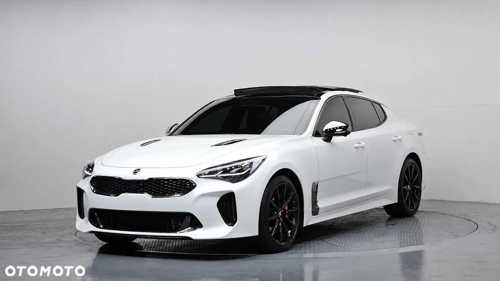Kia Stinger 3.3 T-GDI AWD OPF GT - 2
