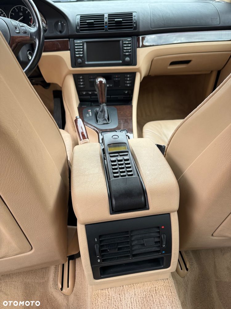 BMW Seria 5 - 13