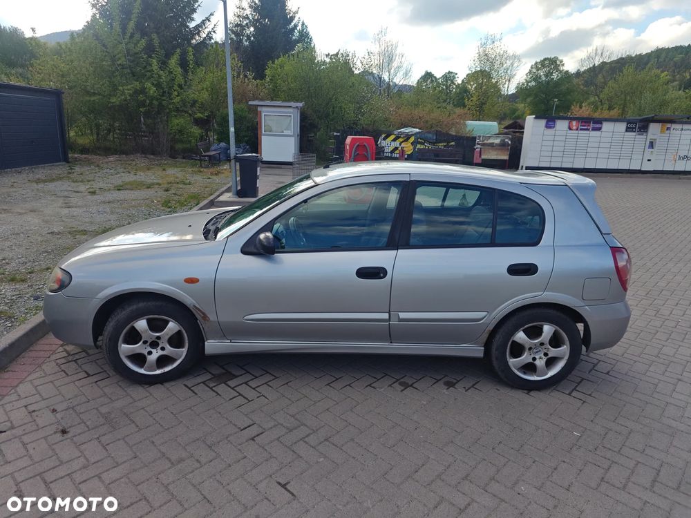 Nissan Almera 1.5 Visia + - 7
