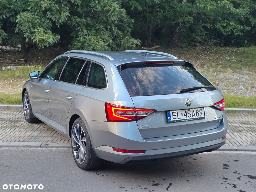 Skoda Superb 2.0 TDI 4x4 DSG L&K - 10